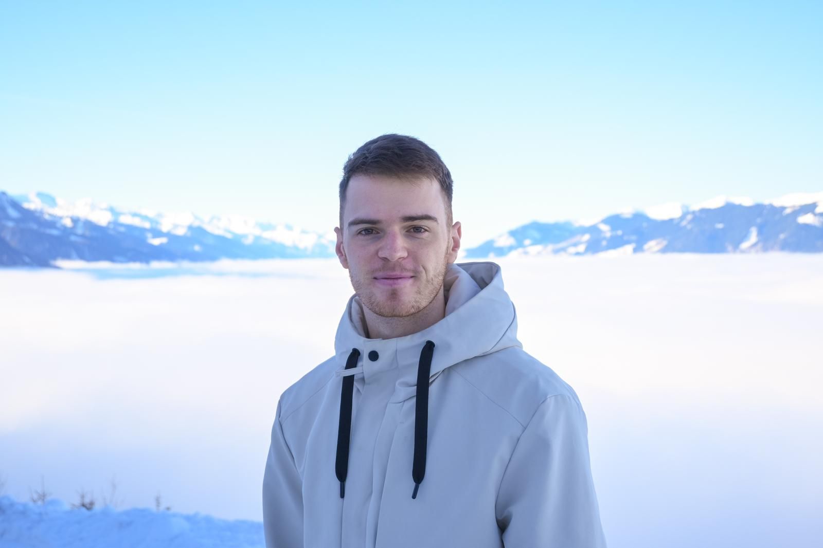 Image: Martin - Ski Delivery